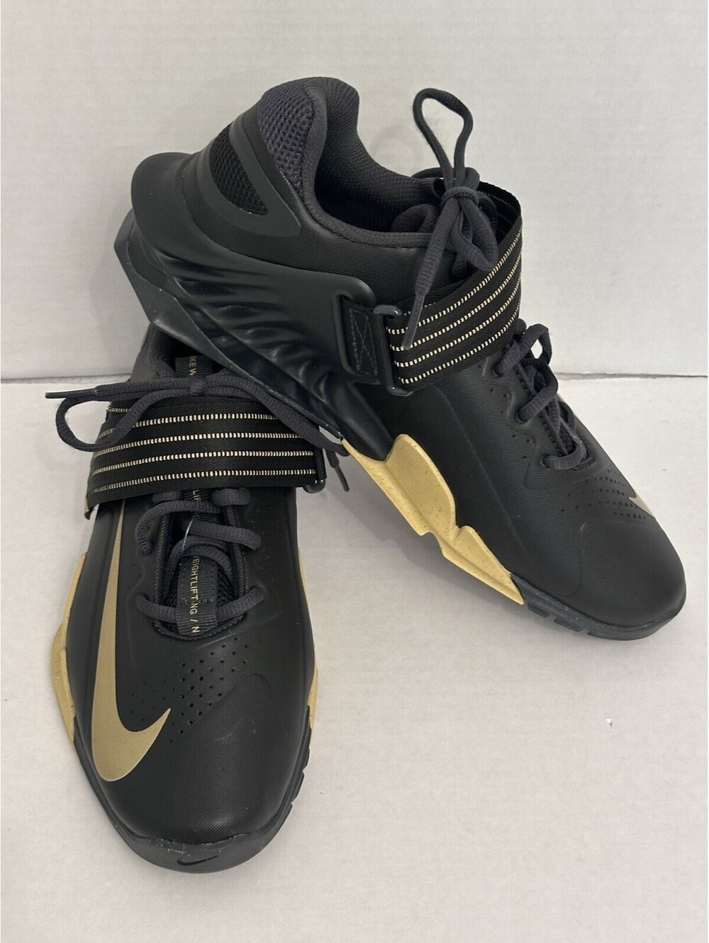 Nike Savaleos Weightlifting Black Gold Shoes CV5708-001 ~ Men’s Size 8.5